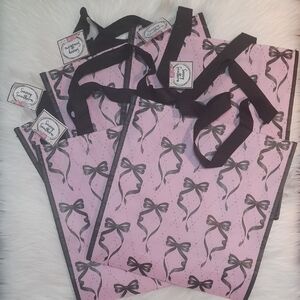 Chic Pink Tote Bag with Black Bow Pattern - Includes 4 Tote Bags